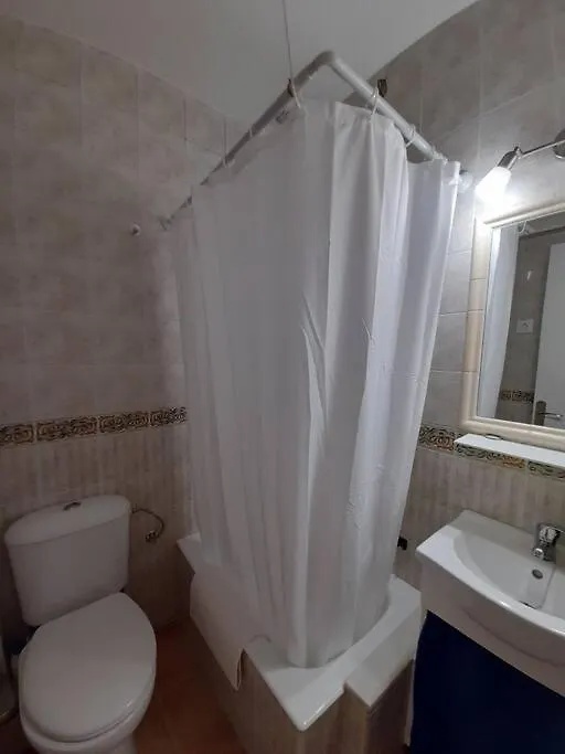 Bonito Estudio En El Centro. Ideal Parejas. 帕拉莫斯 0*,  西班牙